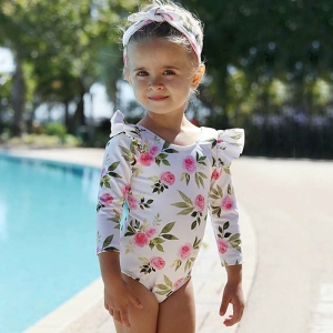Badeanzug mit Strandmotiv für modische Mädchen