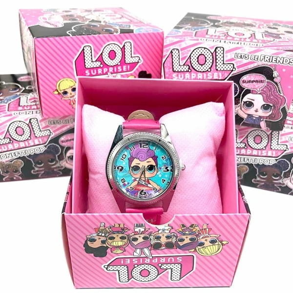 Analoge Uhr mit rosafarbenem Cartoon-Motiv für modische Mädchen in einer Box