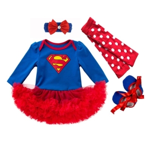 Super Girl Cosplay-Kleid für Mädchen mit modischen Accessoires