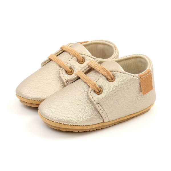 15169-0d124e.jpeg Mehrfarbige Retro-Baby-Mokassin-Schuhe aus Leder mit weißem Hintergrund