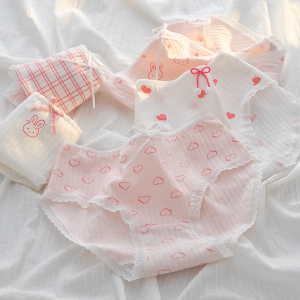 Höschen für Mädchen in Weiß und Rosa mit kleinen Schleifen, Herzchen, Häschen und Streifen, aus gerippter Baumwolle